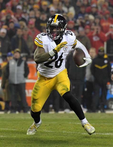 Here is the Ris. . Leveon bell